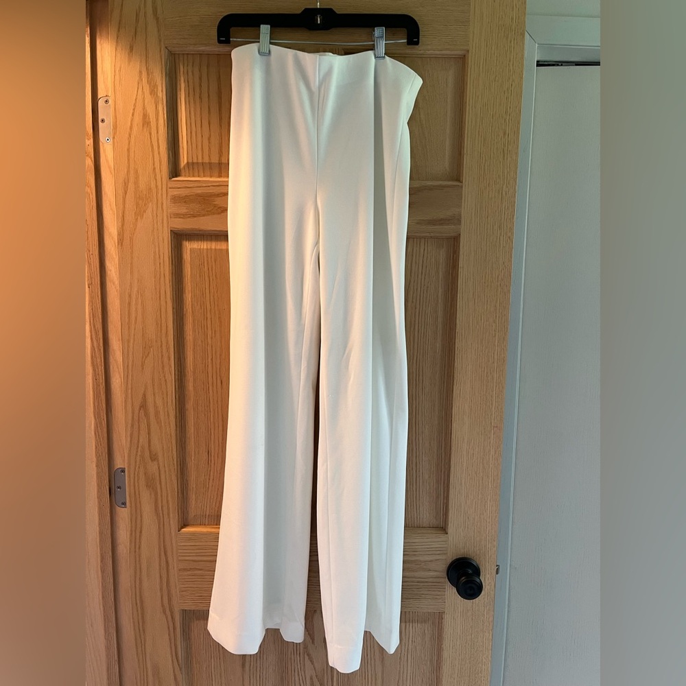 White House Black Market Elegant White Wide Leg Pants